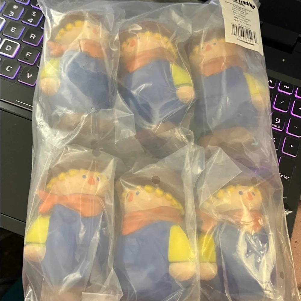 Scarecrow Slow-Rising Squishes 6 Pack